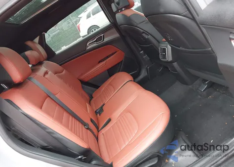 2023 Kia Sportage Sx-Prestige z USA, uszkodzony, nr VIN 5XYK5CAF0PG135076